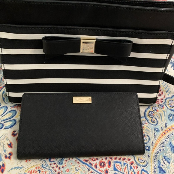 Kate Spade Black and White Striped Bag with Black Wallet - Picture 1 of 7